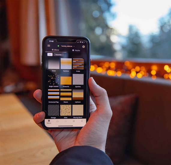 Łańcuch Twinkly 250 LED GOLD AWW