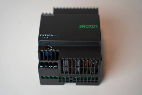 Loxone zasilacz 24V, 4.2A