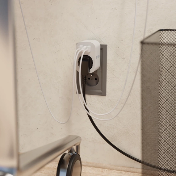 TESLA Smart Plug SP300 3 USB