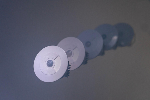 Faradite 360 Volt Free - czujnik ruchu (biały)