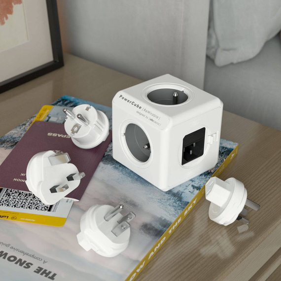 PowerCube ReWirable USB + 3 wtyczki + kabel IEC