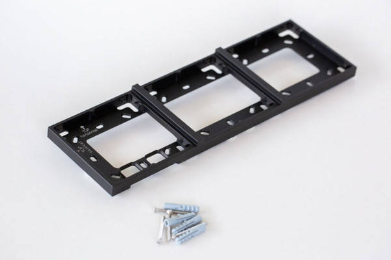 Loxone potrójny uchwyt montażowy antracytowy