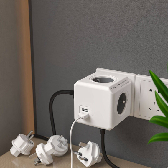 PowerCube ReWirable USB + 3 wtyczki + kabel IEC