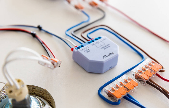 Shelly Plus 0-10V Dimmer Ściemniacz światła