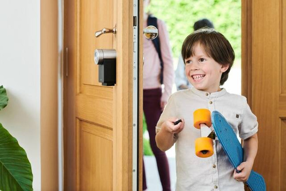 Nuki Smart Lock Pro (4 gen) (czarny)