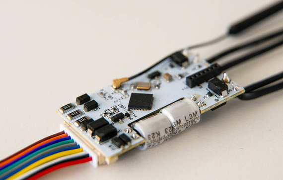 Uniwersalny sterownik WiFi Shelly Plus UNI