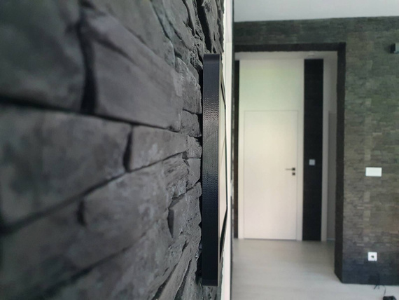 SmartThin - ramka natynkowa do tabletu (czarna)