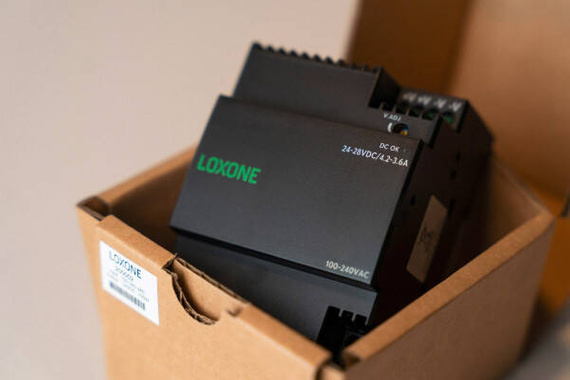 Loxone zasilacz 24V, 4.2A