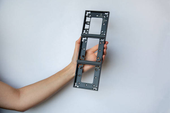 Loxone potrójny uchwyt montażowy antracytowy