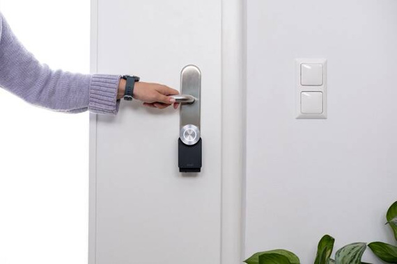 Nuki Smart Lock Pro (4 gen) (czarny)