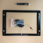 SmartThin - ramka podtynkowa do tabletu (czarna)